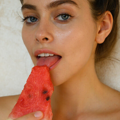 Foxy Alissa 003 03-playful-kitchen-treats-and-casual-nudity-with-alissa-foxy.jpg