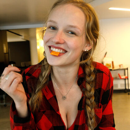 Giana Van Patten gallery 003