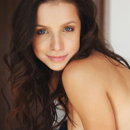 Gillian B 011 09-lovely-gillian-b-nude.jpg