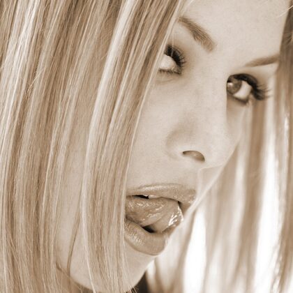 Ginger Jolie gallery 006