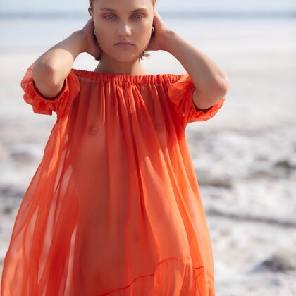 Hannah Ray 005 02-hannah-ray-dead-sea-poems-by-superbe-models.jpg