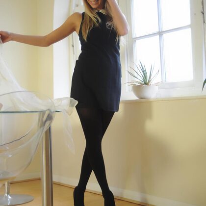 Hayley Marie Coppin 053 05-hayley-marie-coppin-waitress.jpg