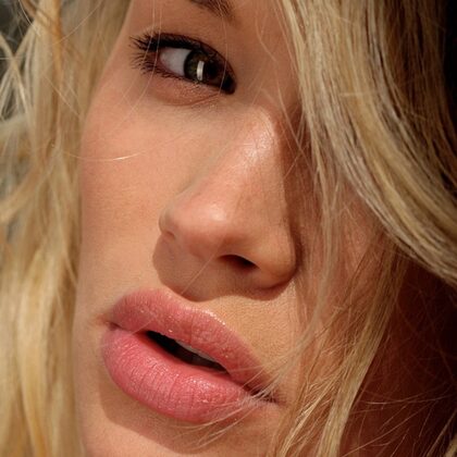 Heather Starlet 009 05-heather-starlet-tons-of-desire.jpg