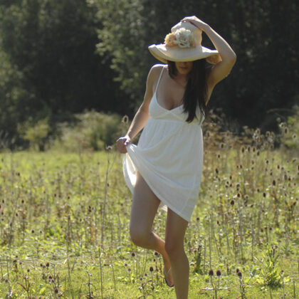 Helen Louise 020 03-helen-louise-summer.jpg