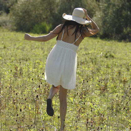 Helen Louise 020 05-helen-louise-summer.jpg