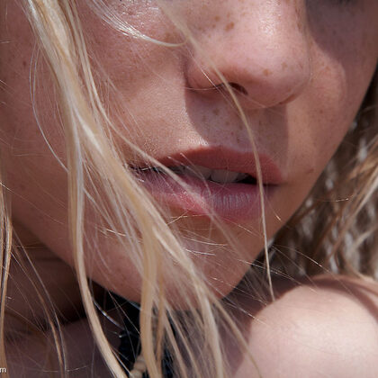 Iveta Vale 023 05-iveta-by-erro.jpg