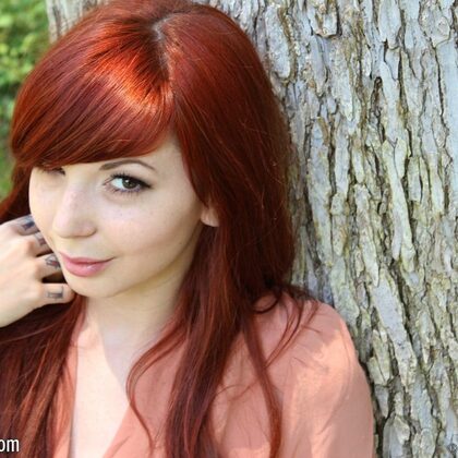 Ivy Snow gallery 002