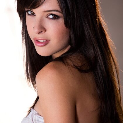 Jaslene Jade 001 06-natalie-heart-by-digital-desire.jpg