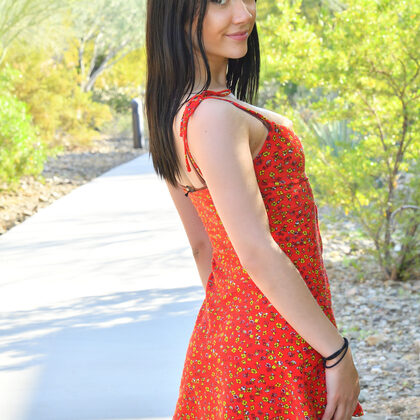 Jazmin Luv 001 09-jasmin-sporty-spread-by-ftv-girls.jpg