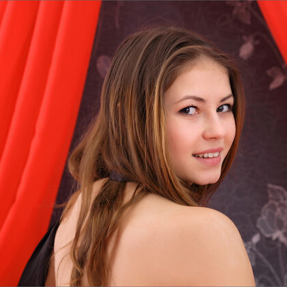Jenna 005 03-seductive-brunette-jenna-posing-nude-under-red-bedroom-curtains.jpg