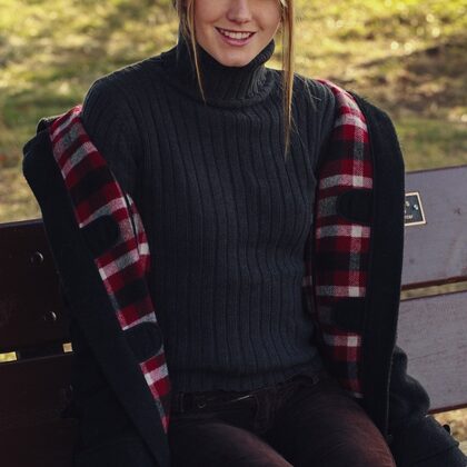 Jewel A 001 02-jewel-november-by-this-years-model.jpg