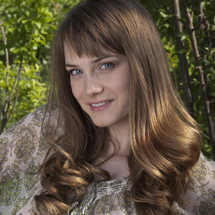 Julia I 003 01-maya-botanica-by-showy-beauty.jpg