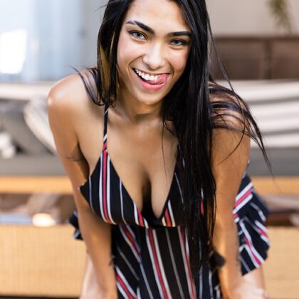 Karen Cardona gallery 002