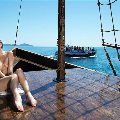 Karissa Diamond 032 10-karissa-big-blue-sea.jpg