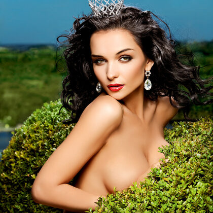 Katie Fey 025 04-yevgeniya-diordiychuk-playboy-girl.jpg