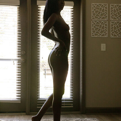 Kelsey Jones 004 02-kelsey-jones-she-cryin-2-by-zishy.jpg