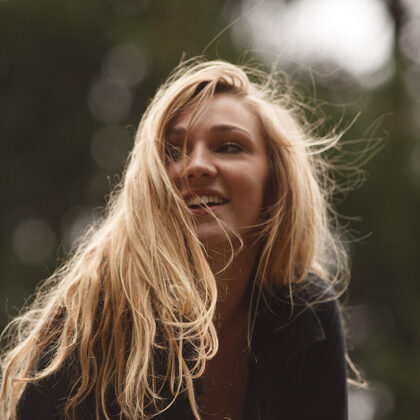 Kendra Sunderland gallery 006