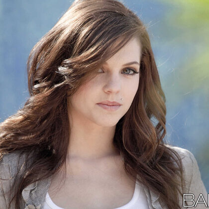 Kiera Winters gallery 009