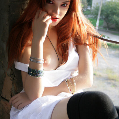 Kira W 008 03-kira-w-pure-nude-art.jpg