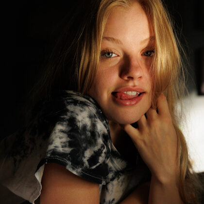 Kylie Shay gallery 001