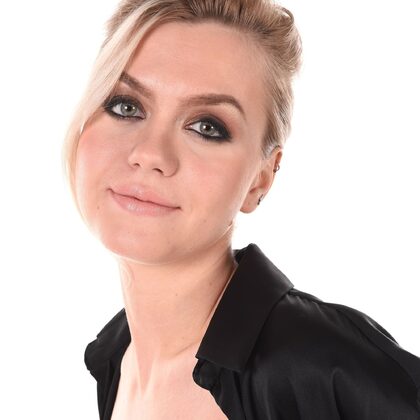 Lana Lane 038 04-lana-lane-formally-barefoot-by-istripper.jpg