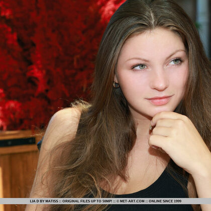 Lia D 003 17-lia-d-in-red.jpg