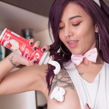 Lia Sunmoon 001 02-lia-sunmoon-sweet-overdose.jpg