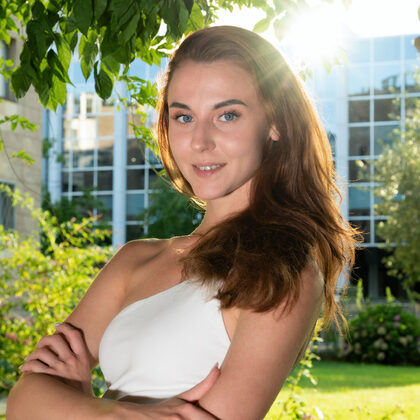 Liana Luck gallery 015