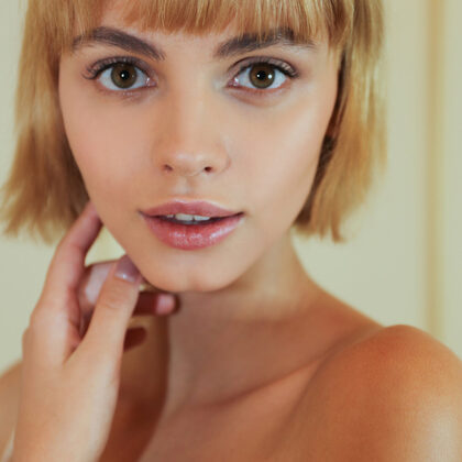 Lilit A 037 12-ariela-so-here-i-am-by-watch-4-beauty.jpg