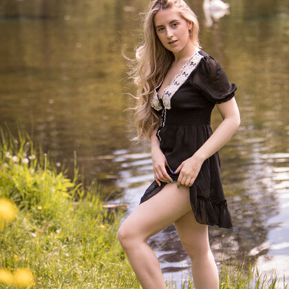 Lily Poison gallery 005