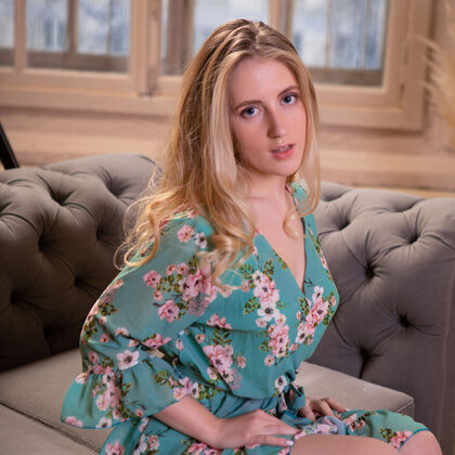 Lily Poison gallery 006