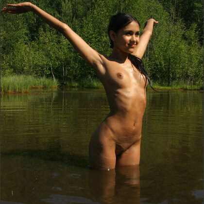 Lissa A 001 10-kamilla-lagoon-by-mpl-studios.jpg