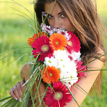 Little Caprice 087 14-little-caprice-flower-power.jpg