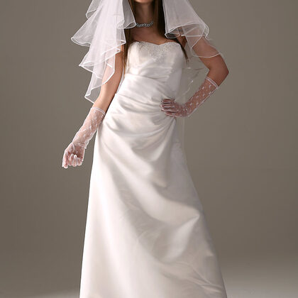 Little Caprice 100 01-caprice-by-w4b.jpg