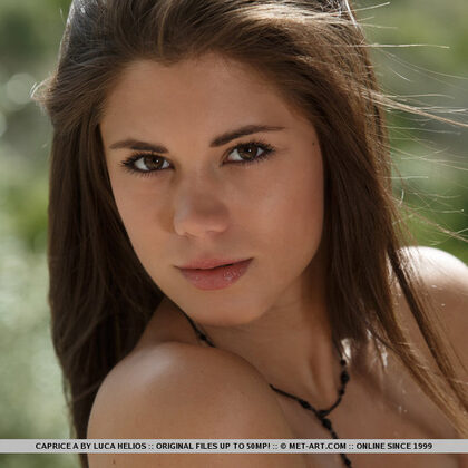 Little Caprice 115 02-little-caprice-nice-view.jpg