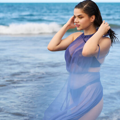 Lola Johnson 001 01-lola-johnson-hot-tropic-by-superbe-models.jpg