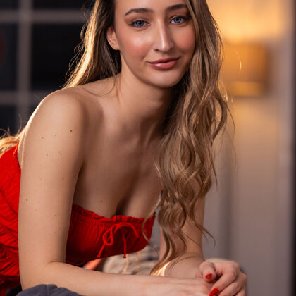 Lula Stocch 011 01-soft-red-bedroom-heat-with-lula-stocch-in-intimate-evening-glow-mood.jpg