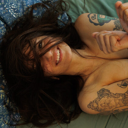 Luna Lovely 002 07-tattooed-brunette-shopping-and-bedroom-vibes-with-luna-lovely.jpg