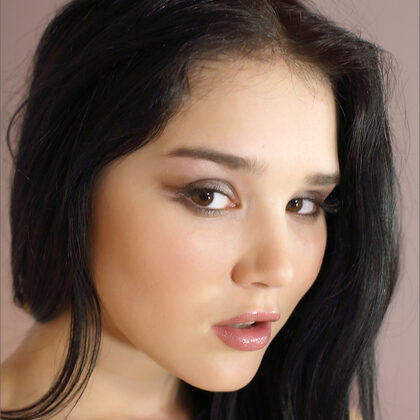 Malena 004 11-malena-f-early-to-bed-by-mpl-studios.jpg