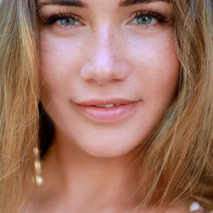 Mary Rock 015 08-mary-rock-river-bank-by-met-art.jpg