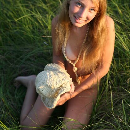 Mascha 005 15-masha-sunny-by-amour-angels.jpg