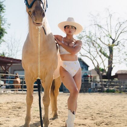 Mia Valentine 006 01-mia-valentine-ready-to-ride-by-playboy.jpg