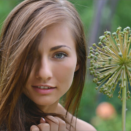 Michaela Isizzu gallery 039