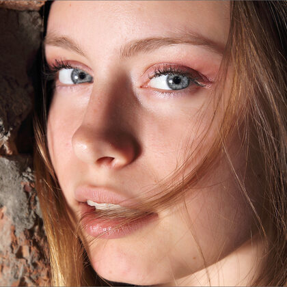 Milana K 001 10-nikita-walls-that-speak.jpg