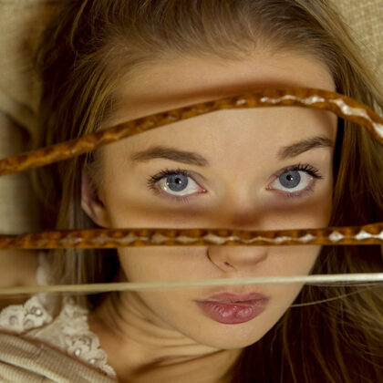 Milena Angel 045 16-milena-angel-gusle.jpg