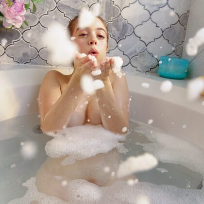 Molly Little gallery 004
