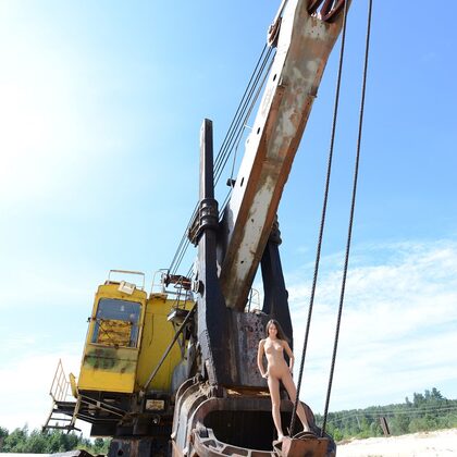 Nensi 018 14-medina-u-at-work.jpg