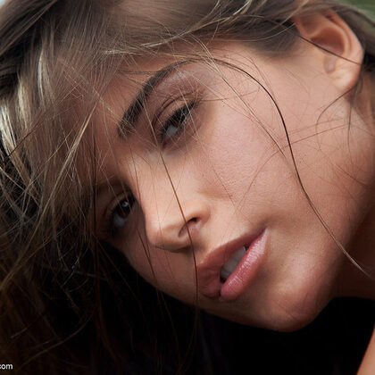 Nessa Devil 004 07-nessa-by-erro.jpg