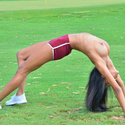 Nia Nacci 001 09-nia-she-s-an-early-riser-by-ftvgirls.jpg