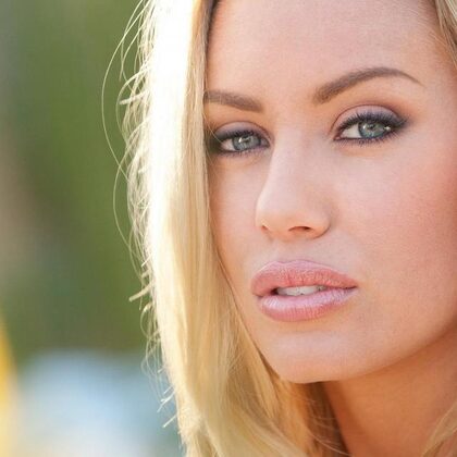 Nicole Aniston 005 03-nicole-aniston-by-digital-desire.jpg